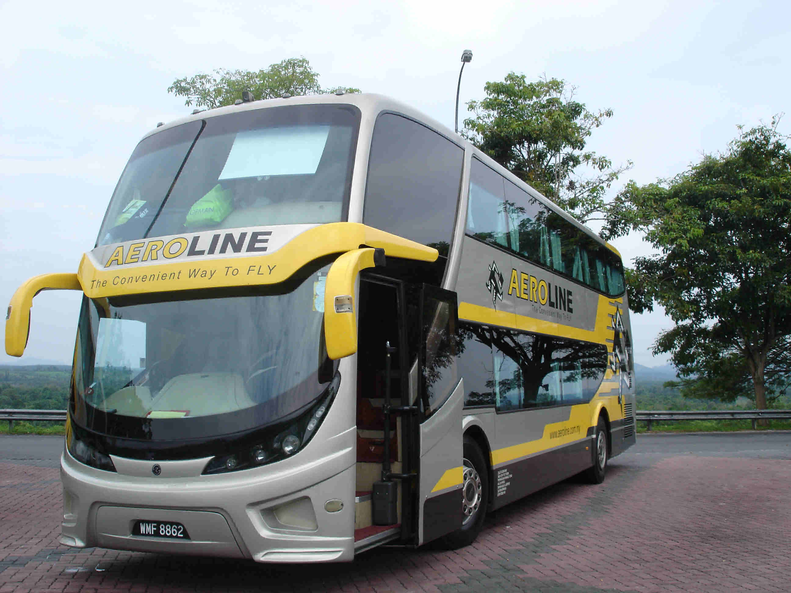 Aeroline Express Bus