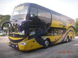 Golden Coach Express Bus